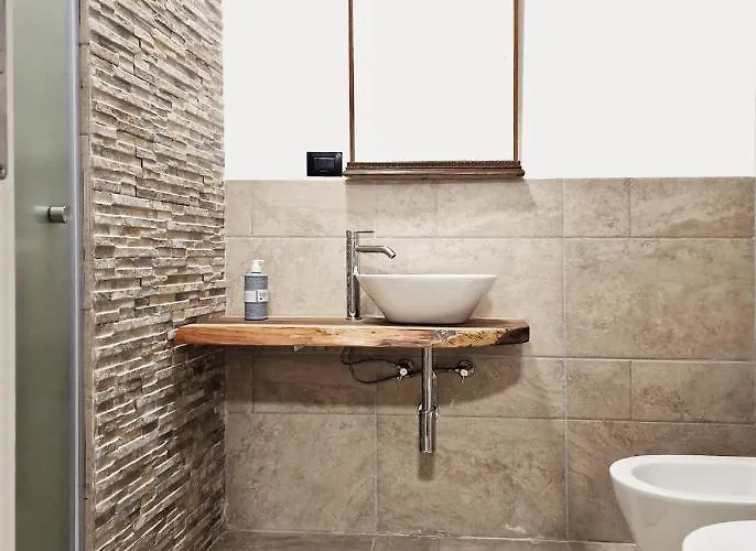 Saint George's House 3 Bari