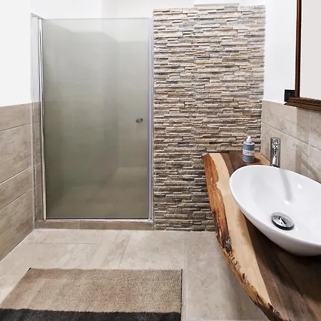 Saint George's House 3 Apartament Bari